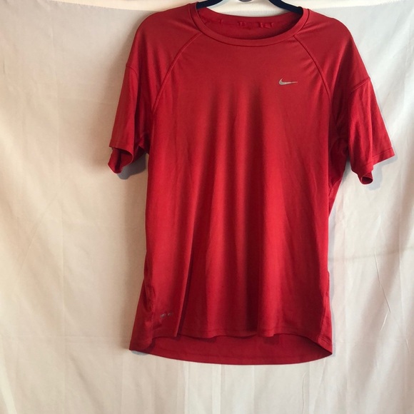 Mens Nike Dri fit red sport shirt size Medium